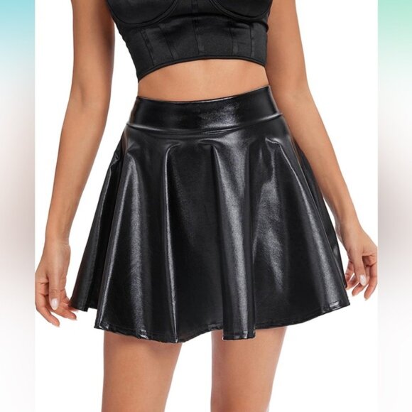 Urban Coco Dresses & Skirts - Urban Coco Skater Mini Skirt Size XL